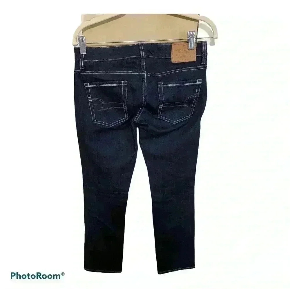 American Eagle Blue Jeans Size 2 Short - Picture 2 of 4